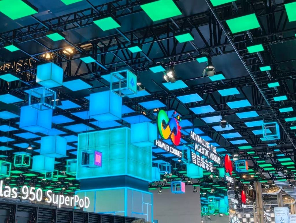 Huawei, NPO Teknolojisi ile Ascend 960 SuperPoD'u Tanıttı