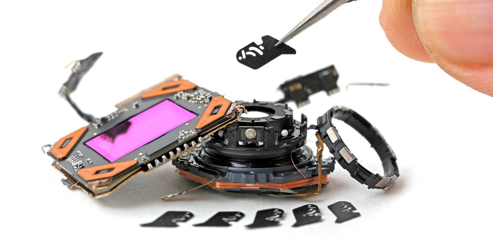 iPhone 18 Pro'nun Tamiri: Değişken Diyafram ve Sorunlu Ekran Çerçevesi